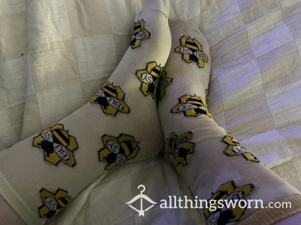 Mesh Bumble Bee Socks 🧦 🐝