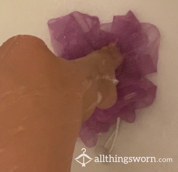 MILF 1 Year Old Daily Used Loofa And Pubes