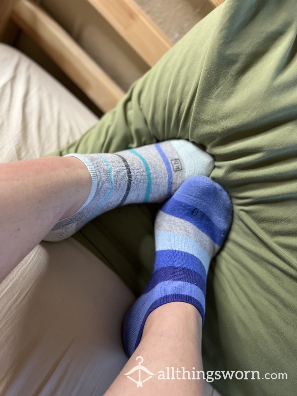 Mismatched Ankle Socks