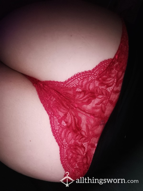 Mistress Booty In Red Lace Panites - FACE SHOWN IN ONE IMAGE
