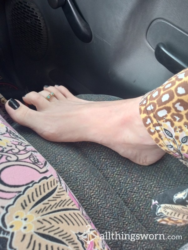 Mommy's Feet Customs 💋❣️