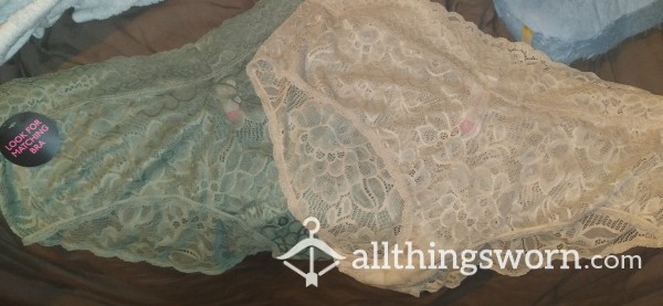 More Flower Lace Undies In Green And Tan