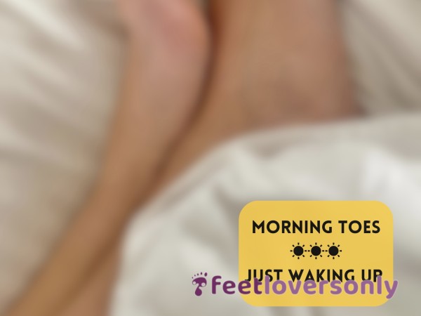 Morning Toes | In Bed | Size 9 | Polished