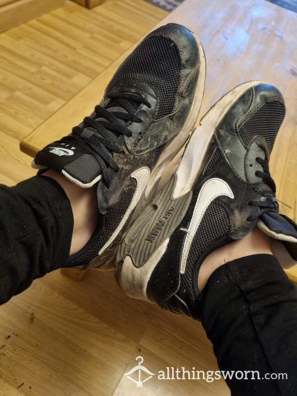 Muddy Nike Airs