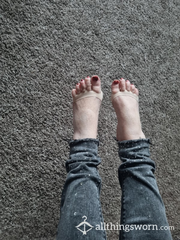Mums Dirty, Smelly, Sunday Feet!