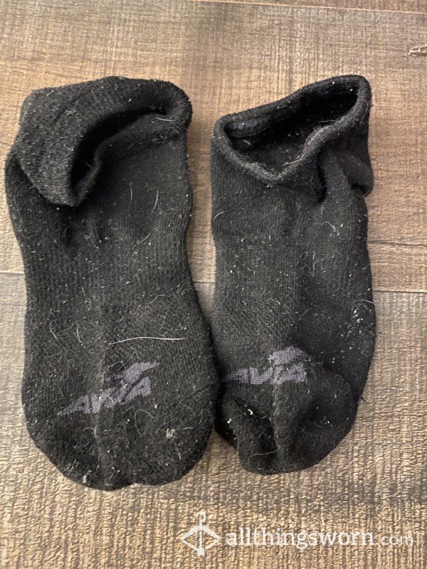 💜Fav. Avia Athletic Black Socks | Worn 48 Hrs Forgot To Remove | Dry Foot Flakes Inside | Size 8/8.5 Feet💜