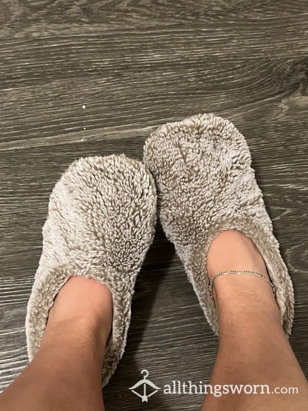 MY FAVORITE SLIPPERS (‼️Worn For YEARS‼️) Smelly, Cheesy, Yeasty, Sweaty, Perfect 😍 🦶🏻 💋 👟