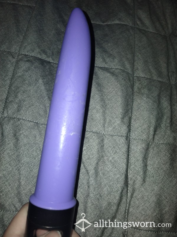 My First Dildo Ever! 4 Years Old!