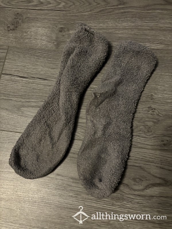 My Grey Fluffy Sleep Socks 🧦