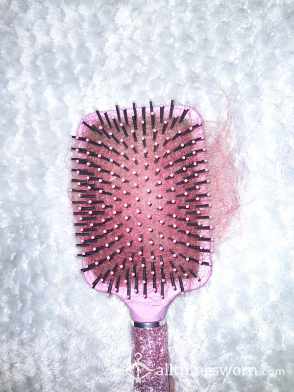 My Luscious Blonde And Pink Hair From This Brush💁‍♀️