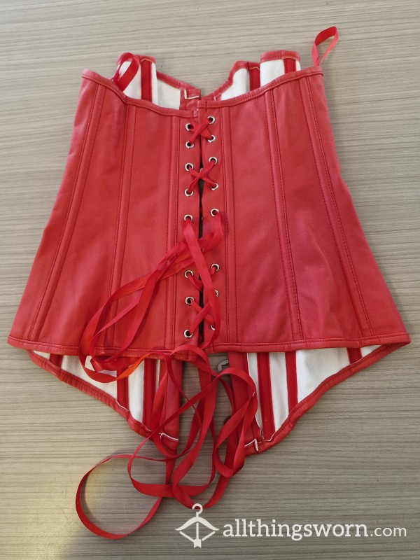 My Much Loved Corset - Red