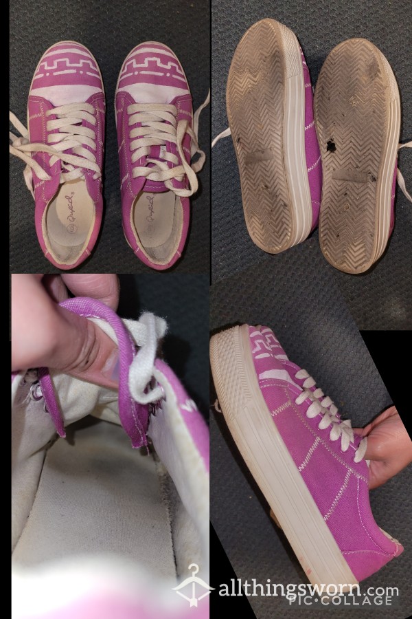 ****SOLD****🔥My Old, Dirty Well-Worn Purple Canvas Shoes With Chunky Soles And Visible Toe Prints
