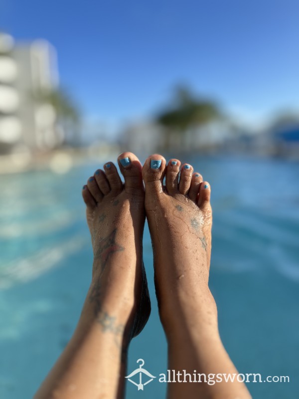 My Pretty Wet Toes