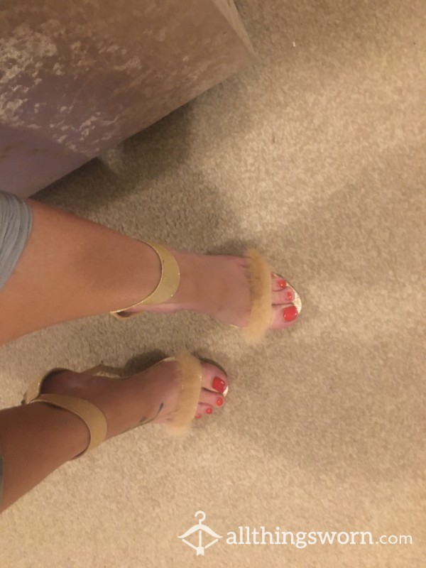 My Sexy Gold High Heels 😋