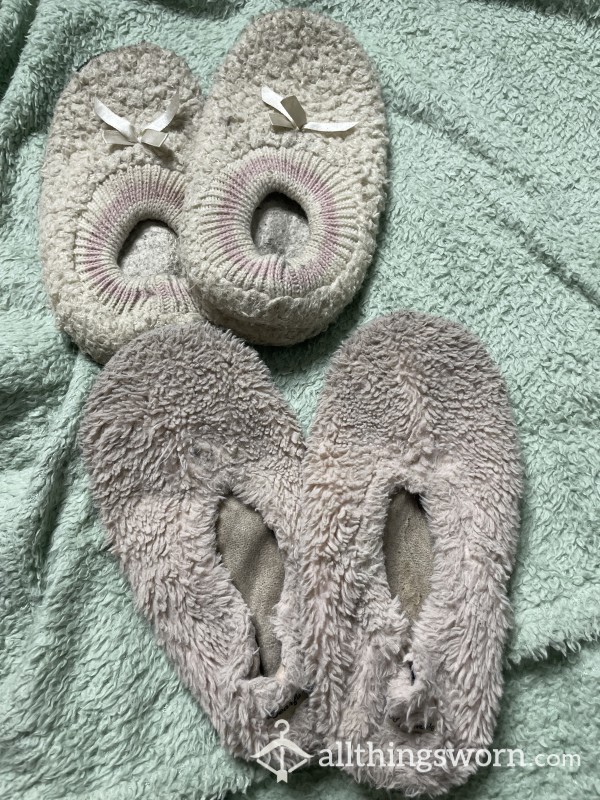 Goddess Old Slippers - White And Pink Bundle - Very Well Worn