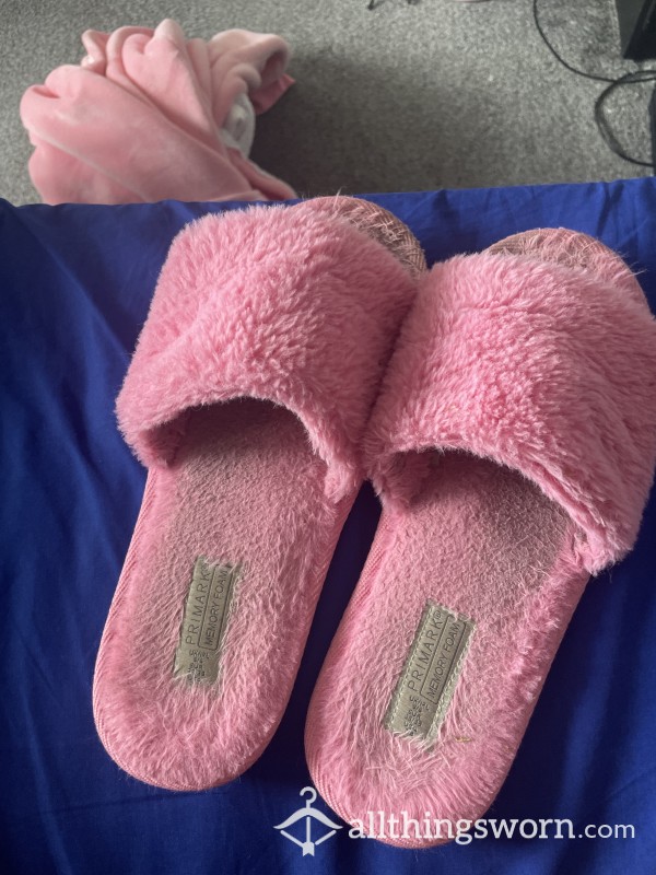 My Worn Out Slippers, No Socks Feet Contact Only 😋