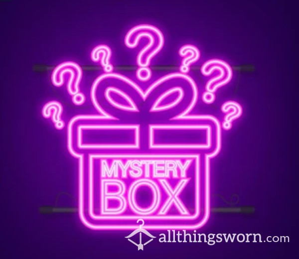 Mystery Box Item With Free Specialized Gift 🥰