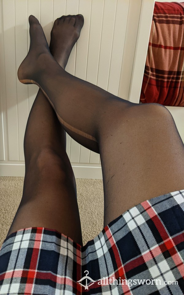 Sheer Tights With A Giant Run!