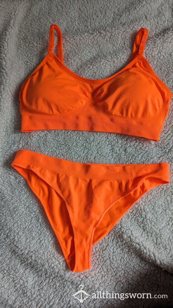 Neon Orange 🧡 Matching Underwear 🧡 Size Large 🧡