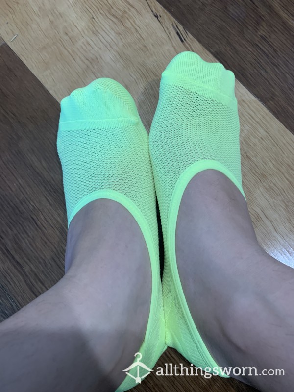 Neon Yellow Sockettes 💛 48hrs Wear