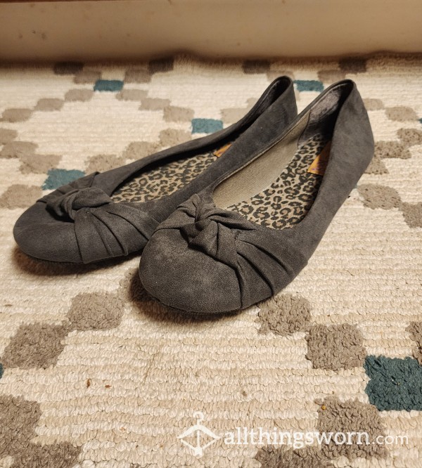●Never Worn● Hot Cakes Flats {size 9}