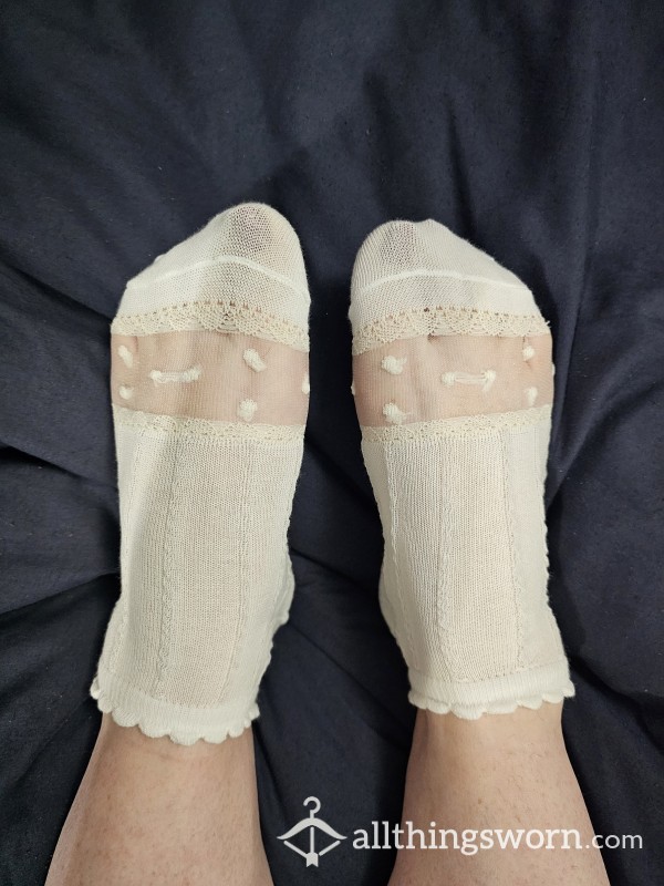 *NEW STOCK* Cute White Lacy Ankle Socks