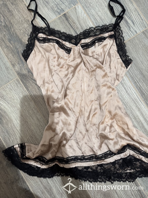 Night Gown Size M 😘