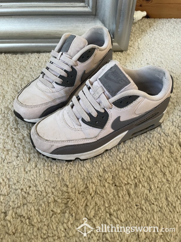 Pink And Grey Leather Nike Airmax 90 & Foot Drive
