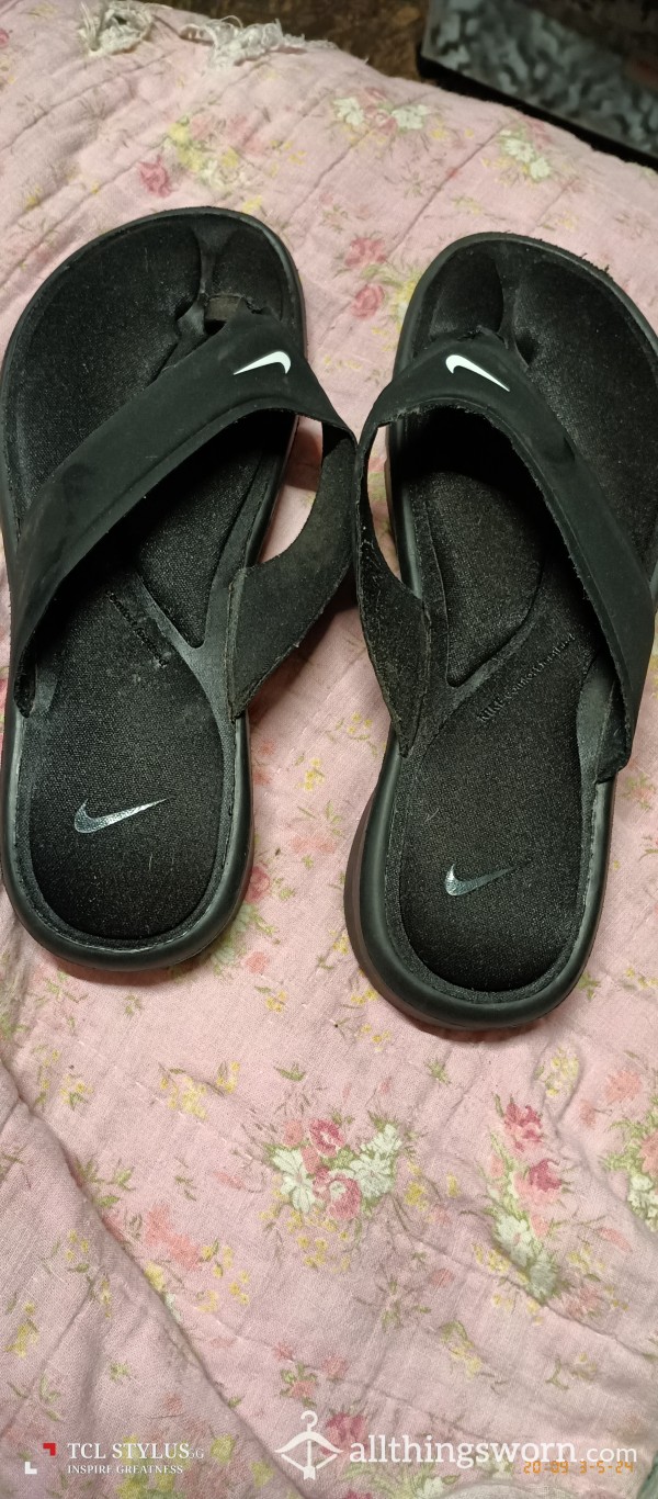 Nike Flip Flops