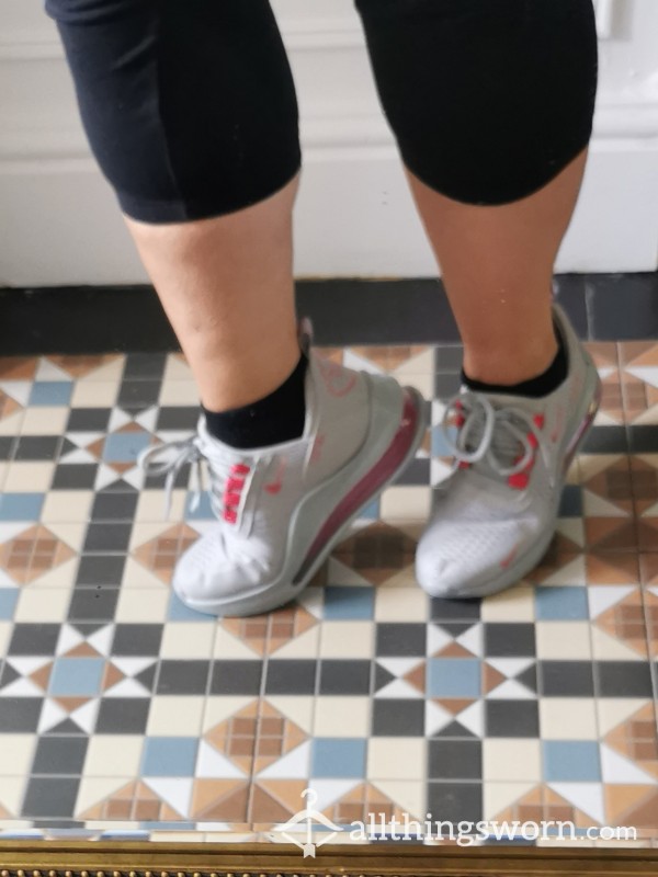 Nike Size 6 Uk. Only Worn A Few Time's Worn Sweaty Gym Trainers 💋💋