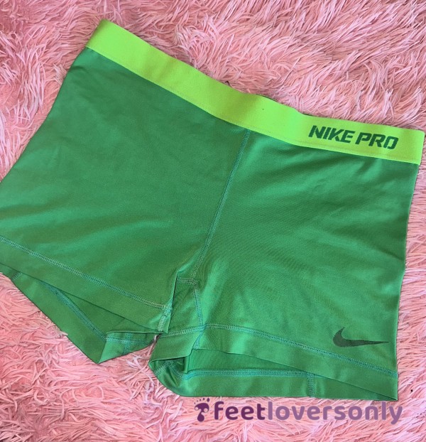 Nike Spandex Gym Shorts 💚🥵