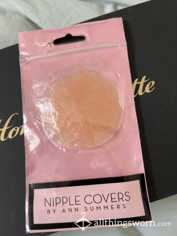 Nipple Covers + 5 Free Pics Wearing Them