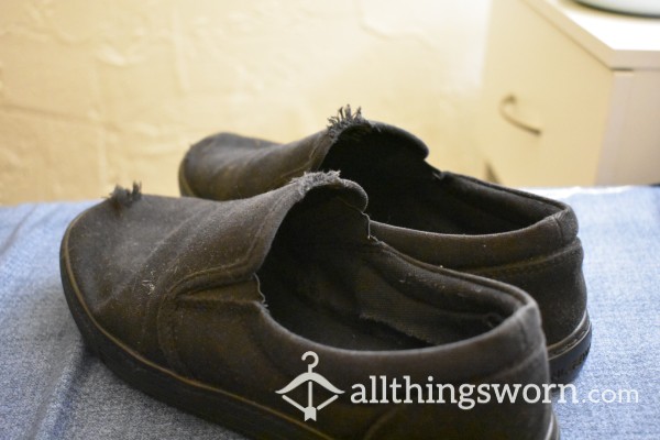 Non-Slip Work Shoes, Black Slip-Ons