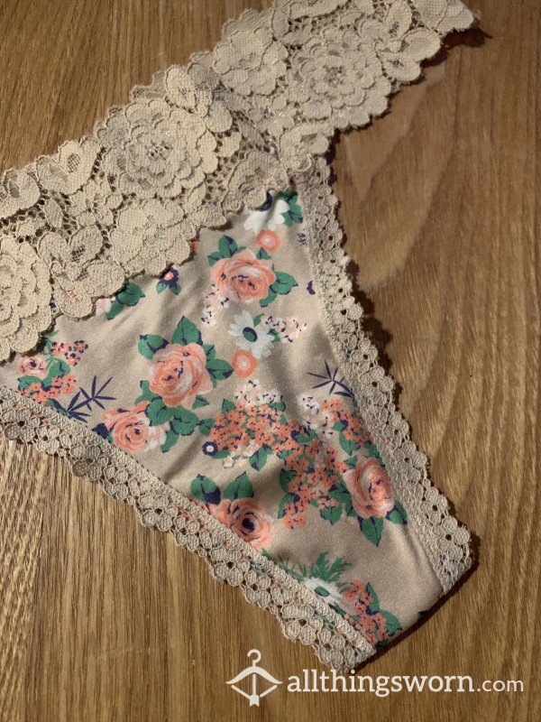 Pretty Floral Lacey Thong