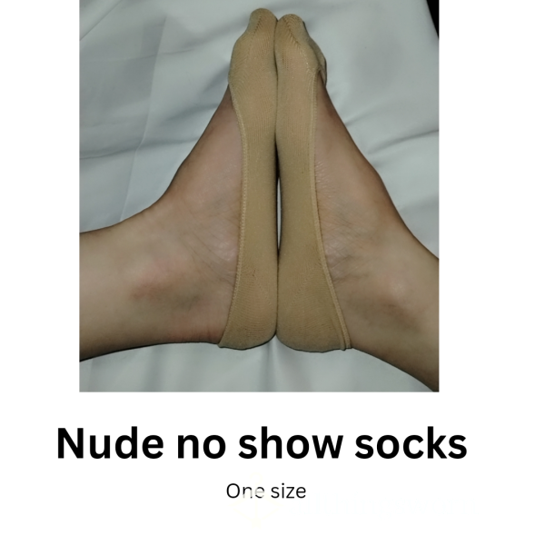 NUDE NO-SHOW SOCKS