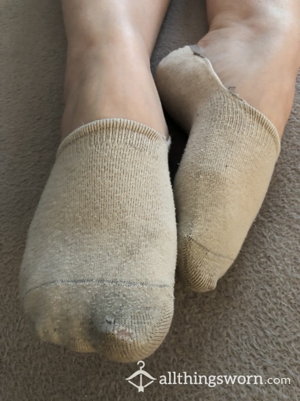 Nude Pop Socks