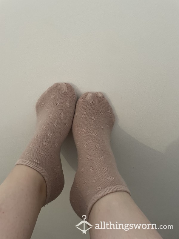 Nude Thin Cotton Ankle Socks