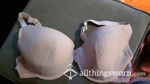 Off White Colour Bra Size 36F Very Well Worn Stained & Marked