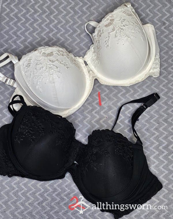 Off White Or Black Lacy Bras
