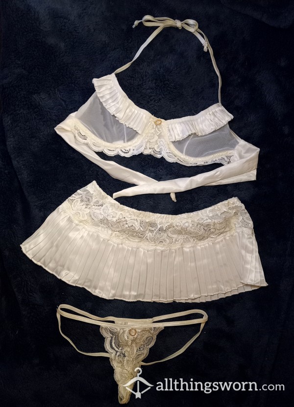 Old 3 Piece White Satin And Lace Lingerie Set