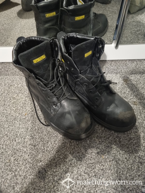 Old Black Work Boots