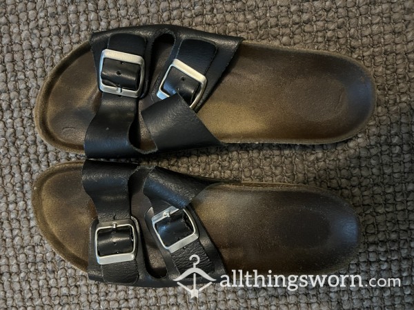 Old Dirty Leather Slides