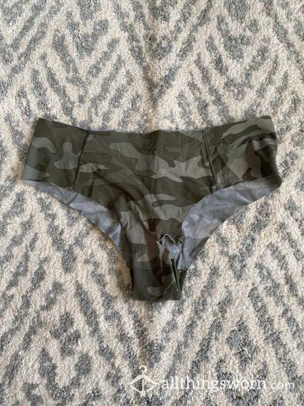 Old Dirty Ripped Camo 💚 Victoria’s Secret Panties 💚
