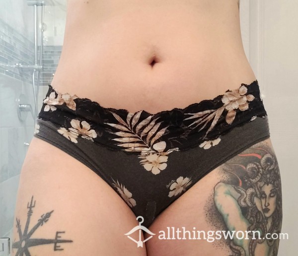 Old Faded & Stained Victoria's Secret PINK Black Floral Panties 💕