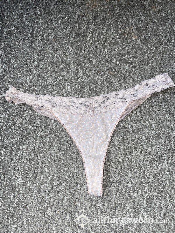 Old Lacy Patterned Thong