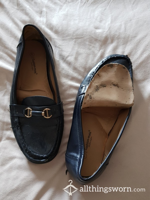 Old Leather Loafer Flat Shoe