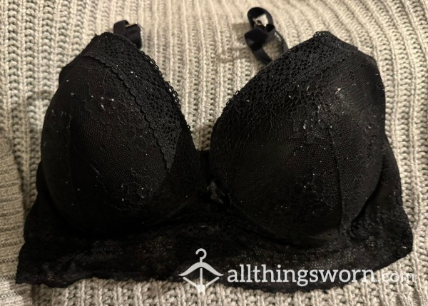 Old New Look, Black, Padded, Sexy Lacey Bra, With Lace Trim, 36D