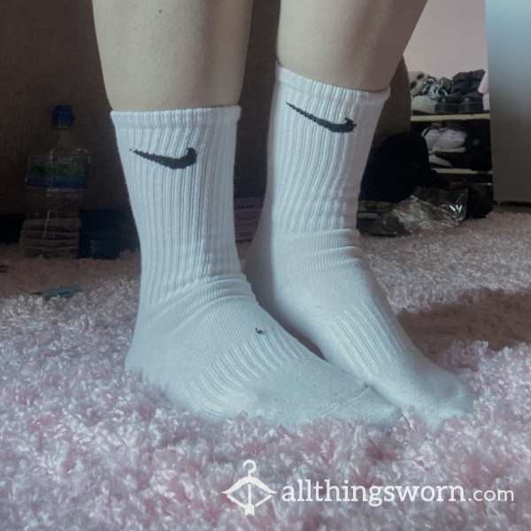 🤍 Sweaty Gym Nike Crew Socks  ♡ 48hr Wear ♡ + Free 1 Min Video & Update Pics