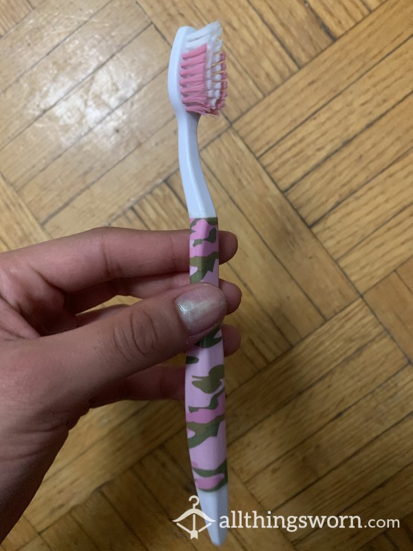Old Pink Camouflage Used Toothbrush 💗