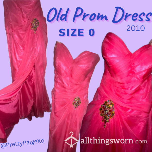 Old Prom Dress 👑🩷 10+ Years Old…. Prom Dress 🫣💋